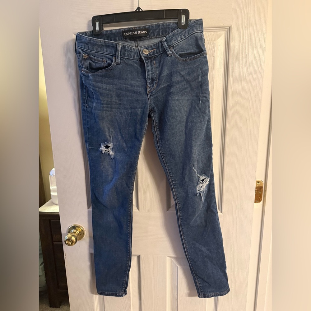 Express Women's Distressed Blue Skinny Jeans